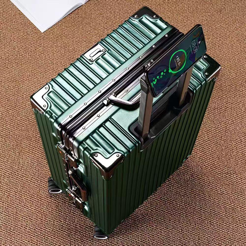 Aluminum Frame Carry On Luggage - 【İndirimli fırsat】108 perçinli alüminyum çerçeveli bavul,